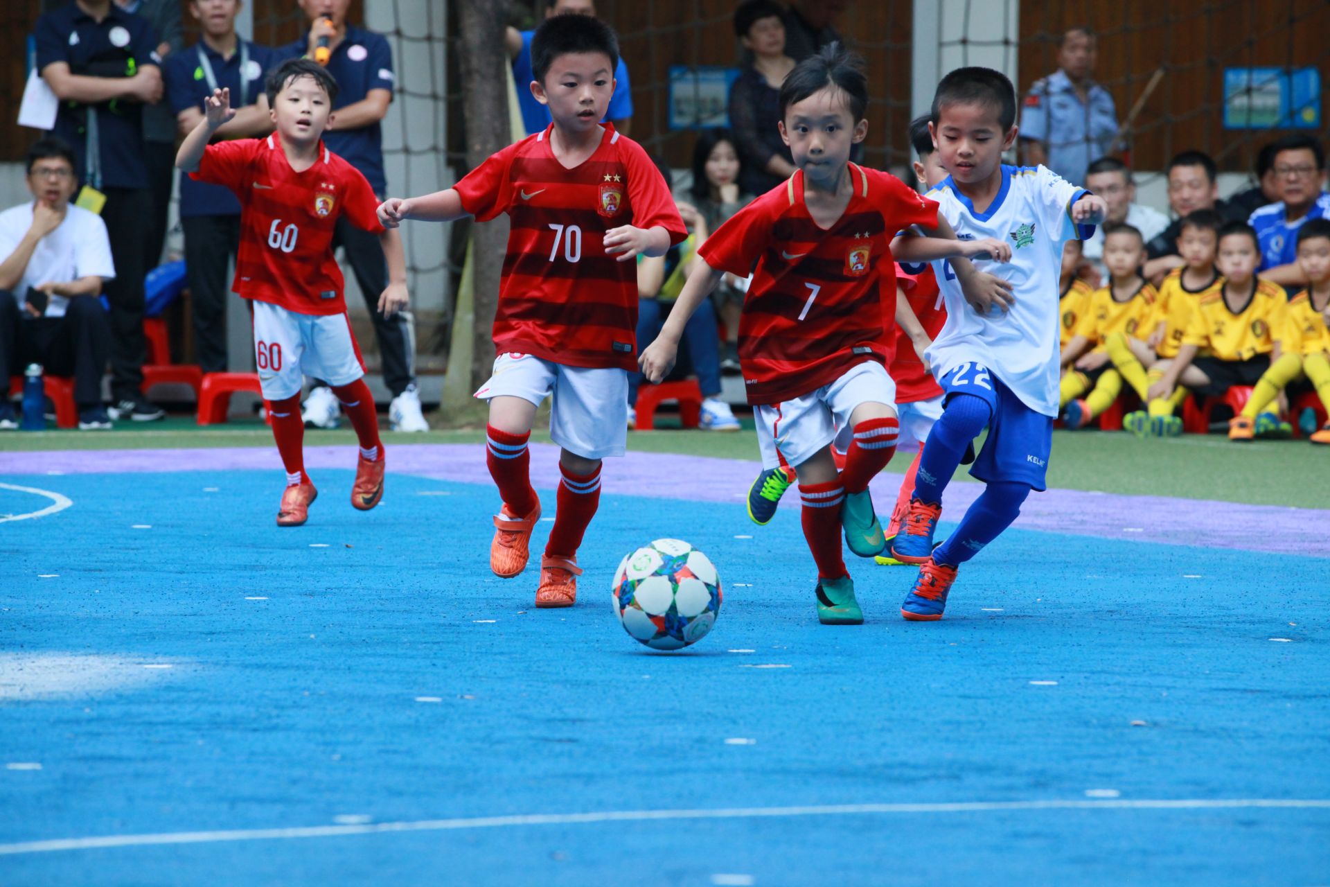 球报：由于花费巨资，安哥拉邀请阿根廷友谊赛引发民众不满