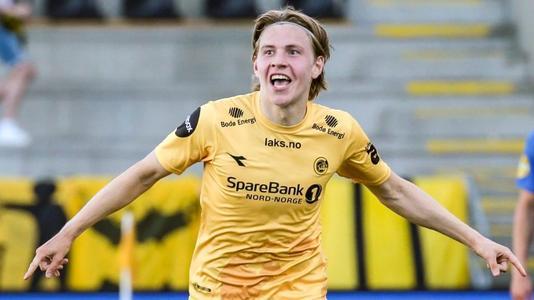 火箭主场大胜太阳，汤普森31分+杜兰特28+8助球队登顶西部第二