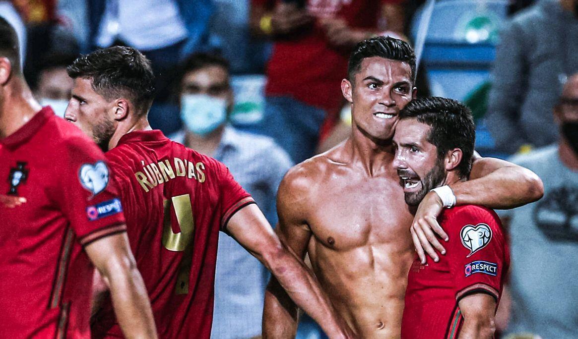 球队双核联手打爆对手