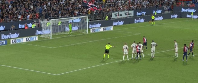 弗莱肯：曼城的阵容确实令人意外；我们配得上这三分