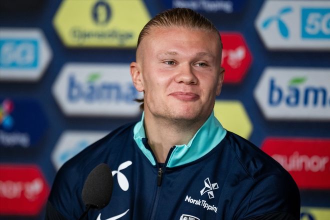 曼纳：冬窗是一个机会，中场是我们的引援关注重点